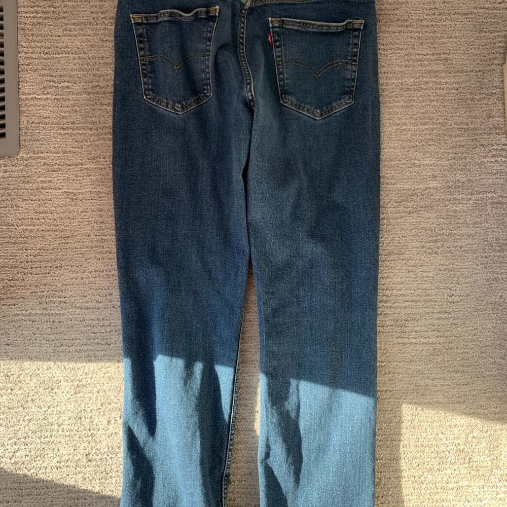 Levi's Women's Straight Leg Jeans in Dark Blue
